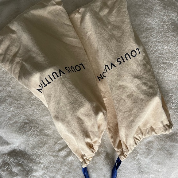 Louis Vuitton men’s loafers - Picture 6 of 6